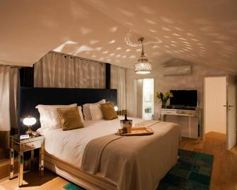 X Flats Gumussuyu - Istanbul - Bedroom