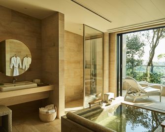 The Hiramatsu Hotels & Resorts Kashikojima - Shima