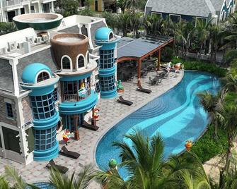 Wonderland Royal Mansions Ho Tram - Xuyen Moc - Pool