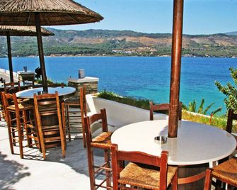 Samos Bay Hotel by Gagou Beach - Samos