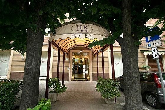 Hotel Chivasso - Chivasso - Budova