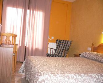 Hotel Doña Blanca - Albarracín - Bedroom