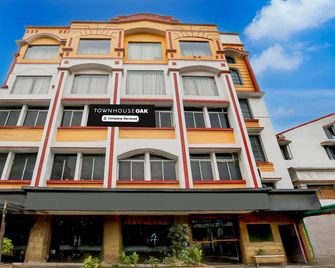 OYO 83008 Hotel Kapson - Dhanbād - Building