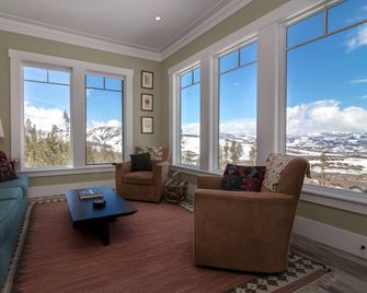 On The Mountain Heated Floor Ski-in Ski-out Granby Ranch Amazing - Granby - Sala de estar