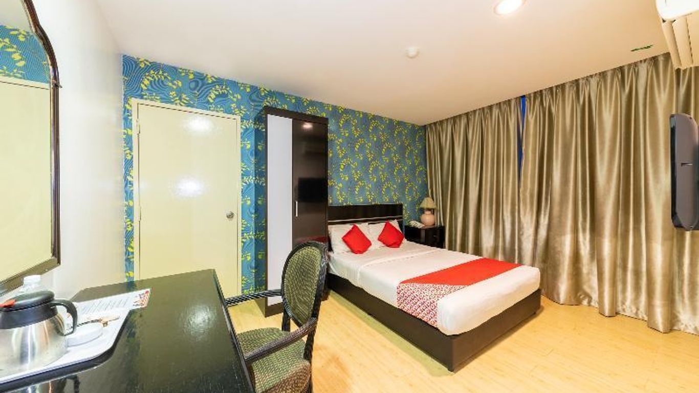 Oyo 836 Mandurah Room & Cafe