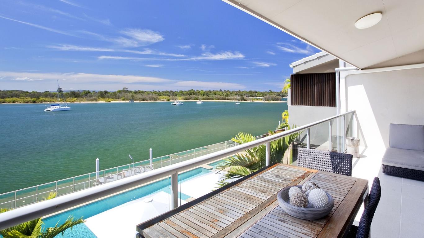 Noosa Shores Resort