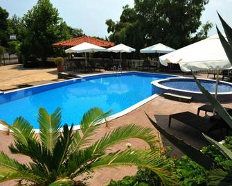 Zeus Hotel - Platamon - Pool