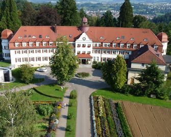 Schönblick - Christliches Gästezentrum - Schwäbisch Gmünd - Edificio