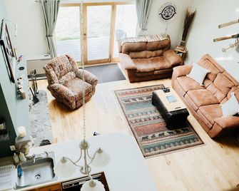 New! Townhouse - Tenney Mountain Resort - Plymouth - Huiskamer