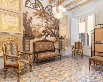 Luxury Villa On The Beach - Canet de Mar - Wohnzimmer