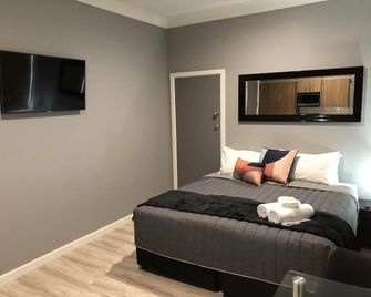 The Mark Studios - New Lambton - Slaapkamer