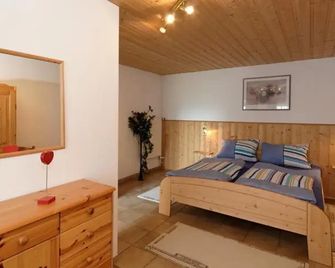 Ferienhaus Zur Weinlaube - Thurmansbang - Schlafzimmer