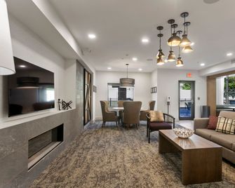 Staybridge Suites Atlanta Ne - Duluth By IHG - דולות' - סלון