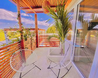Perro Surfero Hotel Boutique - Todos Santos, Bcs - Todos Santos - Balkon