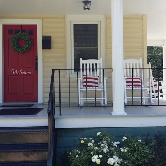 Other view of City Charmer near Historic OldTown Winchester.