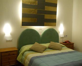 Hotel Il Rustichello - Lonato del Garda - Ložnice