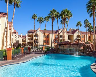 Holiday Inn Club Vacations at Desert Club Resort - Las Vegas - Pool