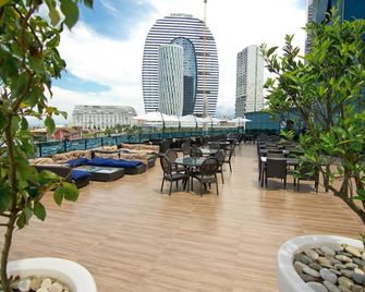 Sky Tower Hotel - Batumi - Parveke