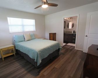Space Coast Anglers Retreat - Titusville - Keittiö