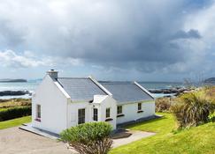 Coastal Cottage in Bunavalla in Derrynane-Caherdaniel, County Kerry Ireland. - Caherdaniel - Toà nhà