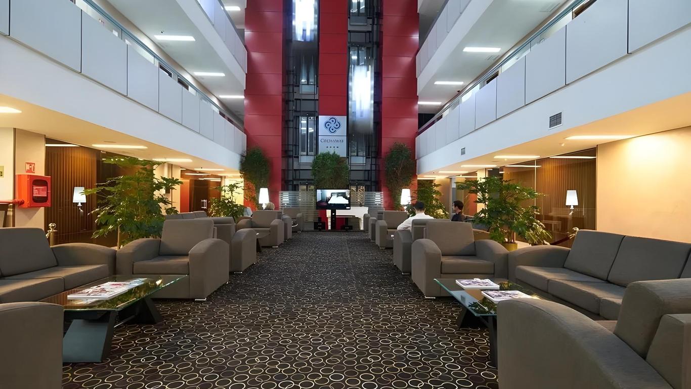 Crossway Hotel Baku