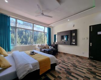 Goroomgo Stay Well Chamba Dalhousie - Dalhousie - Schlafzimmer
