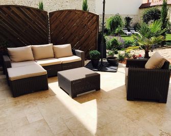 Demeure Saint Martin - Vertus - Patio