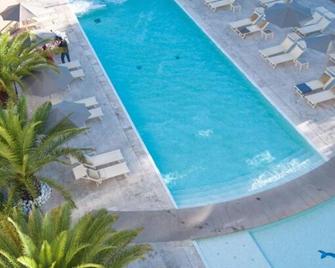 Stella Del Mare - Vada - Zwembad