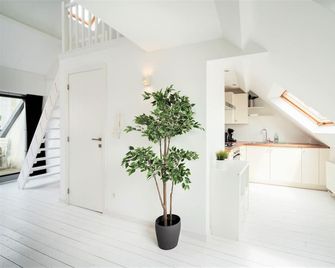 Stylish Terrace Apartment in Antwerp - Antwerp - Kitchen