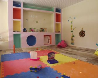 Hotel Amendoeiras - Prado