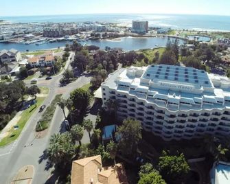 Atrium Hotel Mandurah - Mandurah - Außenansicht
