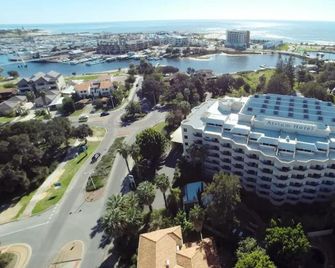 Atrium Hotel Mandurah - Mandurah - Outdoor view