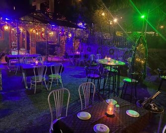 Khalsa Lake View - Pachmarhi - Restaurant