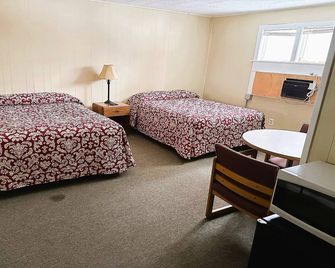 Love Hotels Timberline By OYO Lake Superior - Ironwood