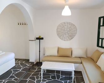 Andromeda - Apollonia