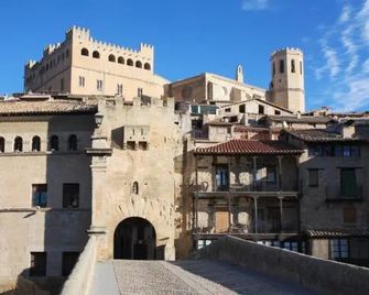 La Casa de Sebastian - Valderrobres - Outdoor view