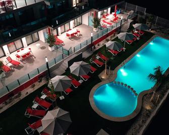 Azahar Beach Red Apartments & Spa - Alcossebre - Zwembad