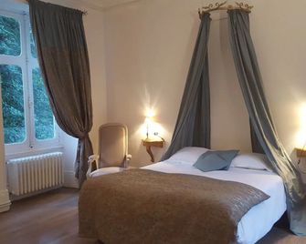 Château - Hôtel Le Sallay - Magny-Cours