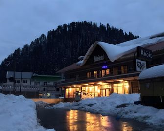Hotel Amore Donga Gali - Nathia Gali - Edificio