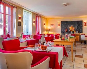Logis Hotel Au Coeur de Meaulne - Meaulne-Vitray - Restaurant