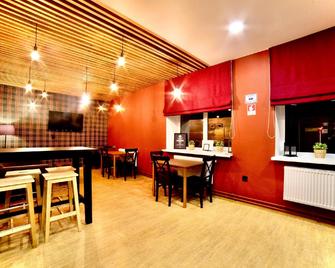 Vershina Hostel - Kirovsk - Restaurant