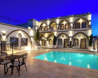 Zafora Cave Suites Hotel Cappadocia - Uchisar - Pool