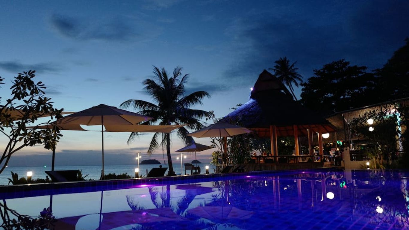 نايتشر بيتش ريزورت