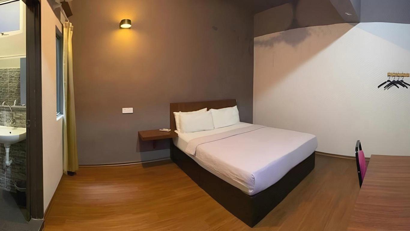 Room V Kluang Parade By Secom