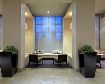 Hilton San Diego Mission Valley - סן דייגו - לובי