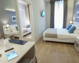 Nuovo Albergo Centro - Triest - Schlafzimmer