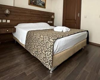 Paperon Hotel - Limonlu - Bedroom