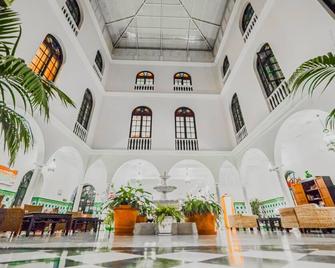 Senator Cadiz Spa Hotel - Cádiz - Lobby