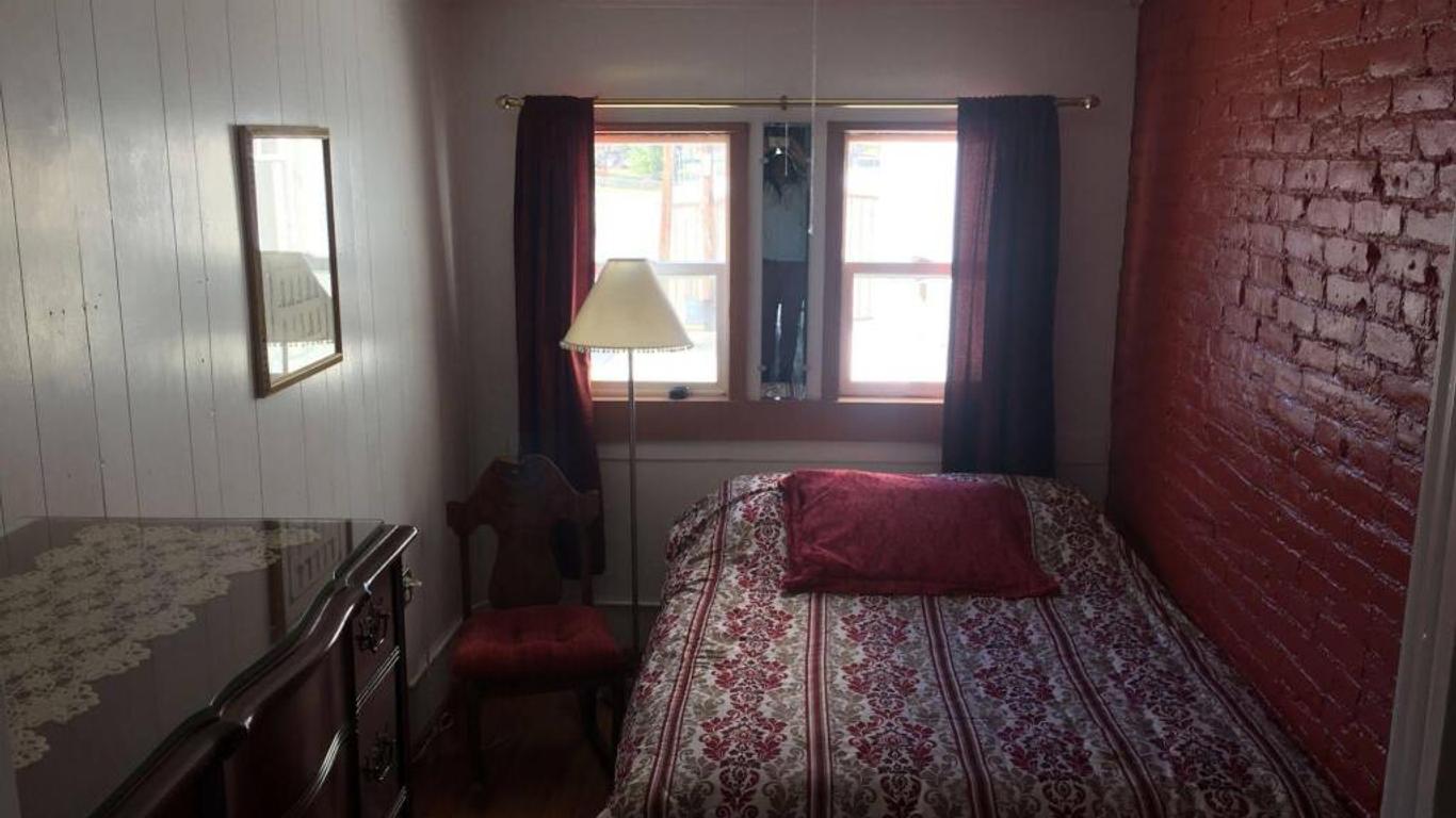 Historic Capitol Hotel Vacation Suites