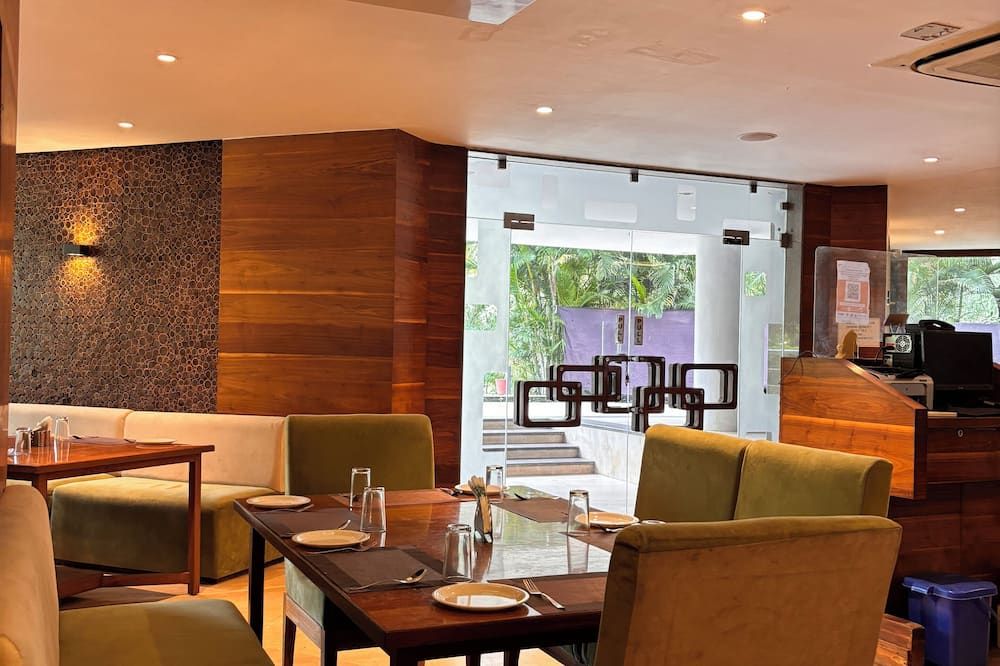 Palm Green Club Resort - Kheda - Restaurant